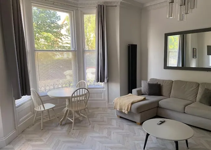 Searenity At Southcliff *